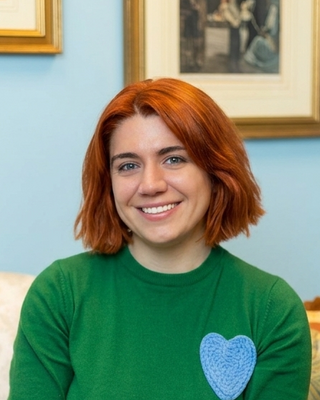 Photo of Anne Remy, Psychotherapist, MSc, MUKCP