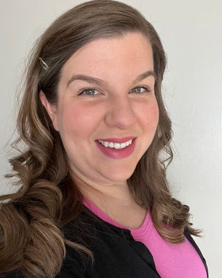 Photo of Cecilia Figueiredo, Marriage & Family Therapist, LMFT