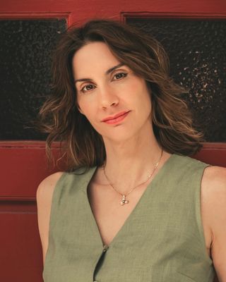 Photo of Rachelle Tersigni, Registered Psychotherapist, RP, CCC
