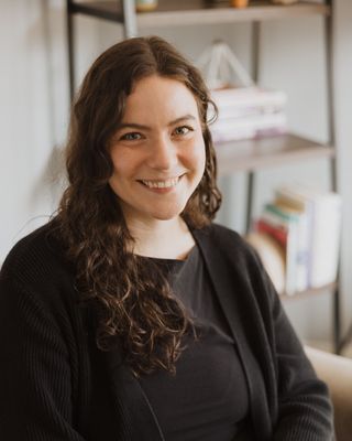 Photo of Maggie Hoffecker, Pre-Licensed Professional