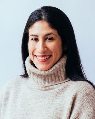Photo of Dr. Victoria Rodriguez, Master Social Work in 10010, NY