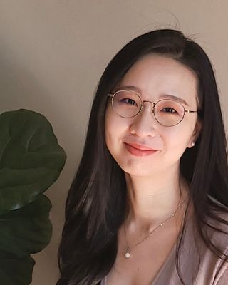 Photo of Angelica Yinling Sun, Marriage & Family Therapist, LMFT