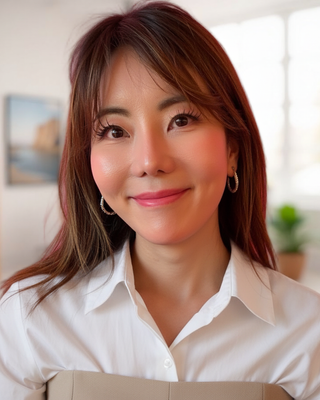 Photo of Soo Kyung (Sue) Kim (Cowley), Registered Psychotherapist (Qualifying), MACP