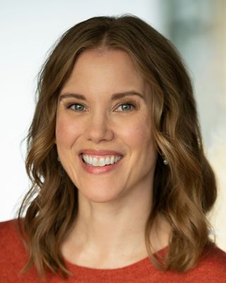 Photo of Kendra Olson, Clinical Social Work/Therapist, MSW, LICSW, PMH-C