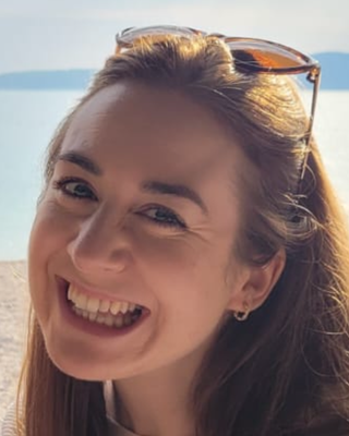 Photo of Laura Town - Laura Town CBT, Psychotherapist, MBABCP