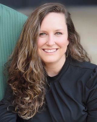 Photo of Cara Lindell, Licensed Professional Counselor, LPC, MHSP
