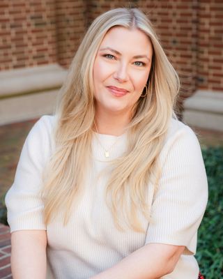 Photo of Seanna Gamble, Clinical Social Work/Therapist, MSW, LCSW