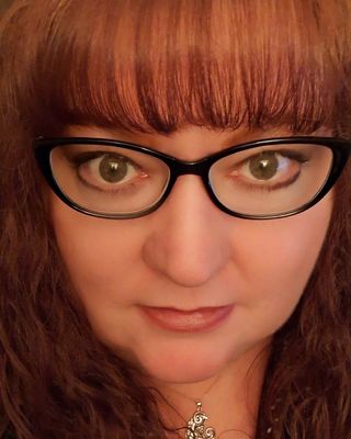 Photo of Larinda Carrier, Licensed Professional Clinical Counselor, MS, LPCC