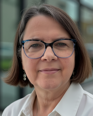Photo of Stephanie Castle, Psychologist, LCP