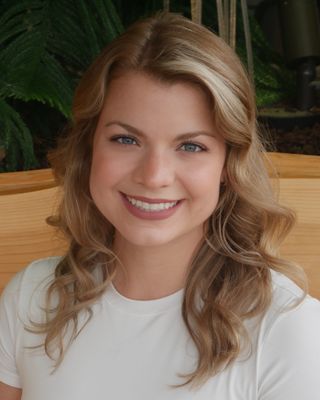 Photo of Stephanie Laprise, Clinical Social Work/Therapist, MSW, LICSW