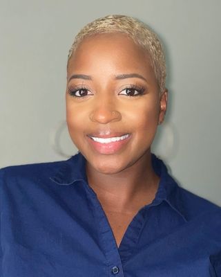 Photo of Shanique Walker, ASW, Associate Clinical Social Worker in San Jose