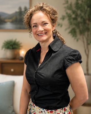 Photo of Susanna Halcomb, Licensed Professional Counselor, LPC