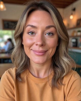 Photo of Nicole Luhanik, Licensed Professional Counselor