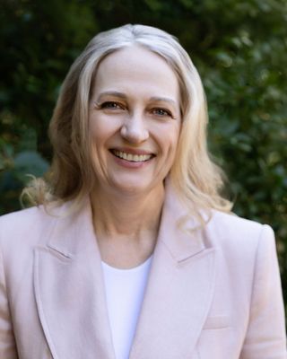 Photo of Siobhan Chandler, Pre-Licensed Professional, PhD