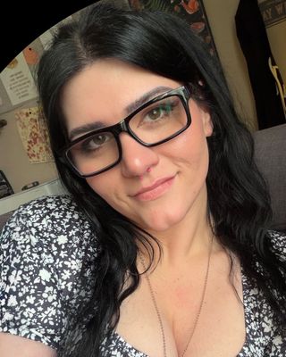 Photo of Amanda Lee Neace, Licensed Professional Counselor, MA, NCC, CCTP-II, LPC