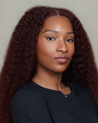 Photo of Sasha Farr, Clinical Social Work/Therapist, LISW-CP