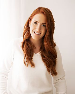 Photo of Elva McDonagh, Psychotherapist, MA, MIACP