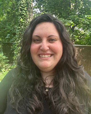 Photo of Leeza Kramer, Licensed Master Social Worker, LMSW