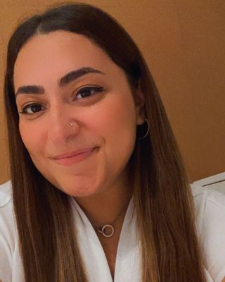 Photo of Yasmine El-Garhy, MA, Registered Psychotherapist (Qualifying)