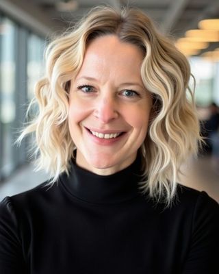 Photo of Heather Jean Karasch, Counsellor, RN MN, MACP, CCC