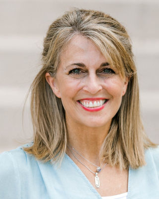 Photo of Kelly Lashar, Licensed Professional Counselor in Oklahoma City, OK