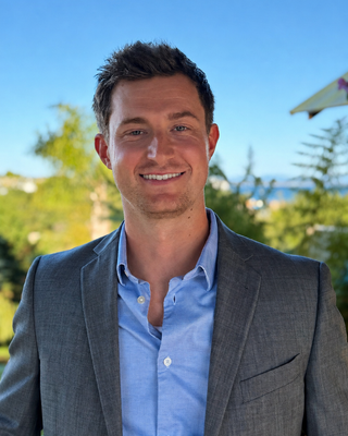 Photo of Austin Chenoweth, Marriage & Family Therapist, MA, LMFT