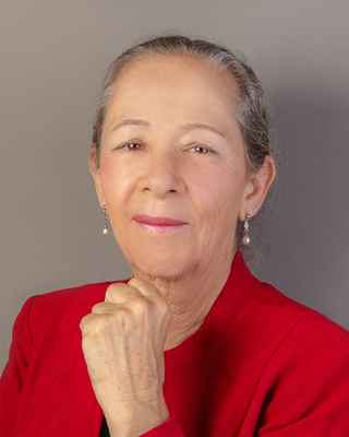 Dr. María Casabianca