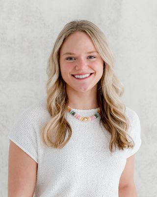 Photo of Alexa Bonk, Pre-Licensed Professional, MS, NCC, LAPC