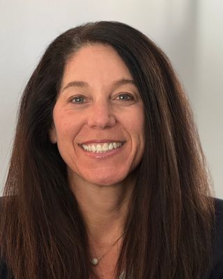 Photo of Alyson Charnas, Clinical Social Work/Therapist, LISW