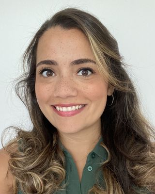 Photo of Dr Natalie Cook, Psychologist, PsychD, HCPC - Clin. Psych.