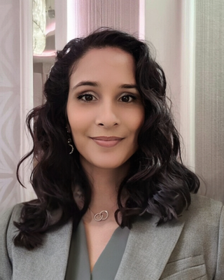 Photo of Dee Dattaray, Marriage & Family Therapist, LMFT