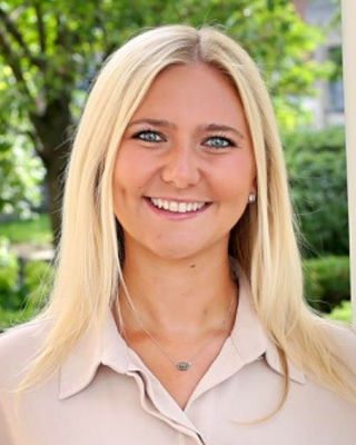 Photo of Kelli Christ, Pre-Licensed Professional