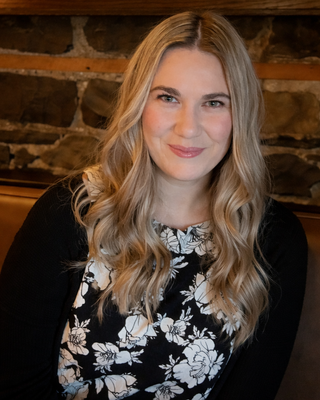 Photo of Melissa Ross, Registered Psychotherapist, MA, RP