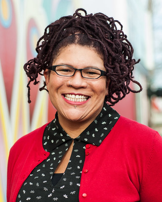 Photo of L Pearson, Licensed Professional Counselor in Broadway District, Portland, OR