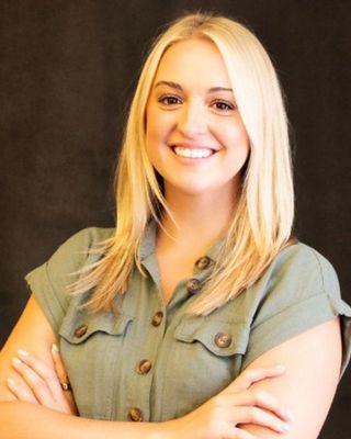 Photo of Mariah Dermody, Psychiatric Nurse Practitioner, MS, PMHNP-