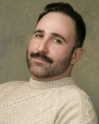 Photo of Fernando Barcelona, Marriage & Family Therapist, MA, LMFT