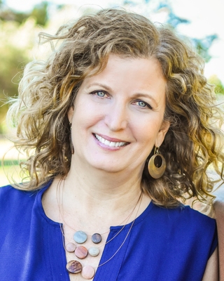 Photo of Chawntay A Mckinzie, Clinical Social Work/Therapist in 93650, CA
