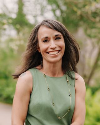 Photo of Erin Iraggi, Clinical Social Work/Therapist, LCSW