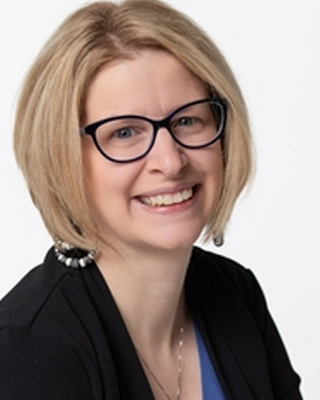 Photo of Melissa Fox, Psychiatric Nurse Practitioner