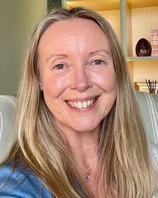 Photo of Gillian Burke, Psychotherapist, MSc, MBACP