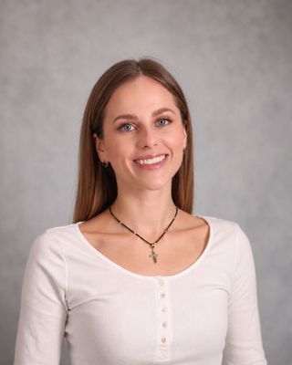 Photo of Oksana Oksentiuk, Pre-Licensed Professional