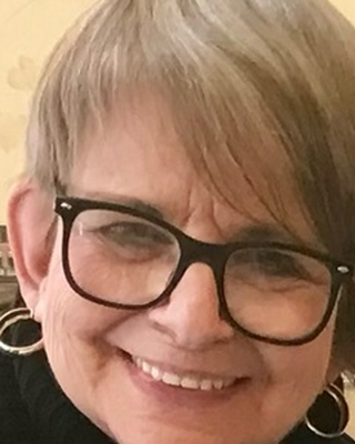 Photo of Iris Pfeffer, Clinical Social Work/Therapist