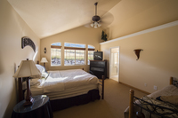 Gallery Photo of Luxurious, comfortable rooms with beautiful mountain vistas.