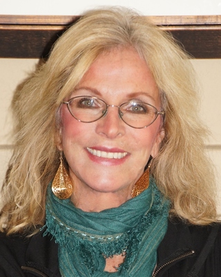 Photo of Annette Urbas, Registered Psychotherapist in Golden, CO