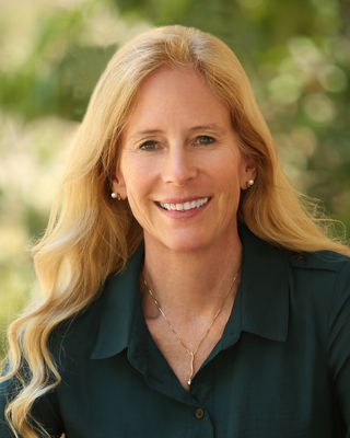 Photo of Kim Henry-Nance, Marriage & Family Therapist in Irvine, CA