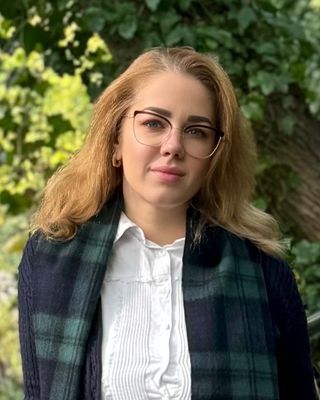 Photo of Anca Siminea, Psychologist, MSc, FSP