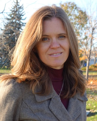 Photo of Candice Wishnousky, MEd, RP, CCC, Registered Psychotherapist in Ottawa