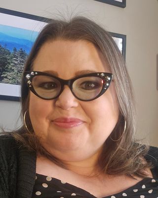 Photo of Tami Booth, Counselor, MS, LMHC