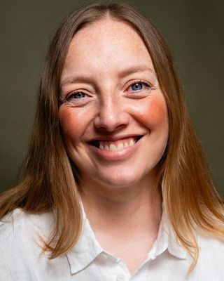 Photo of Dr Zoe Knight, Psychologist, DCounsPsych, HCPC - Couns. Psych.