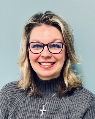 Photo of Rhonda Van Cleve, Clinical Social Work/Therapist, LCSW
